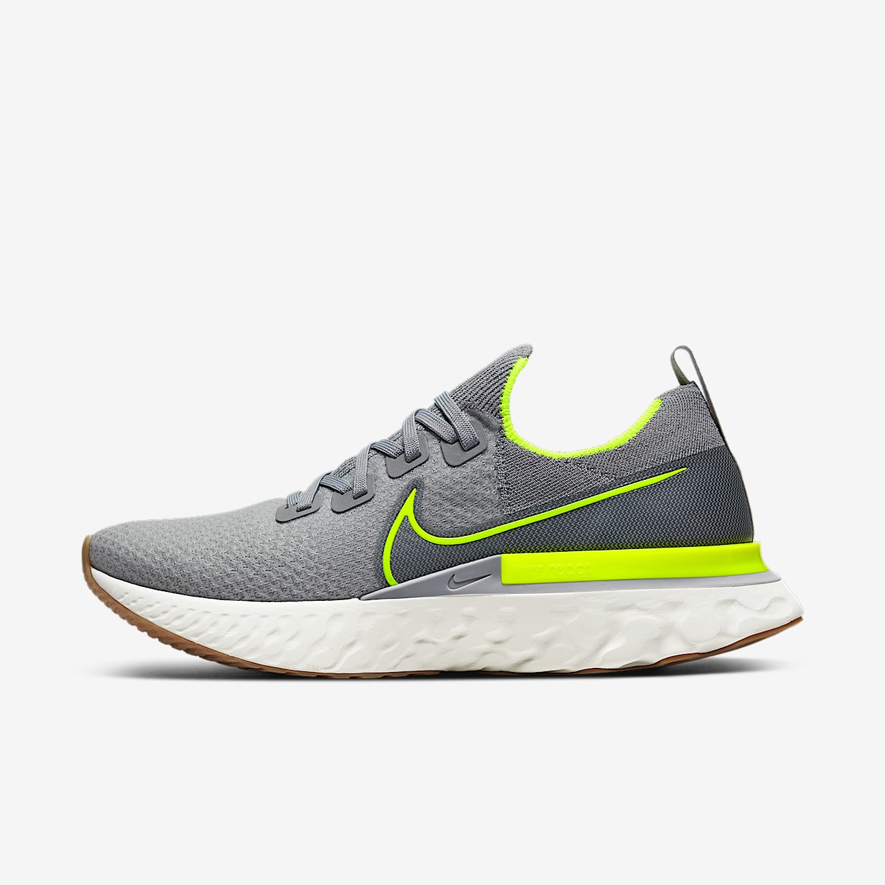 Nike Revolution 6